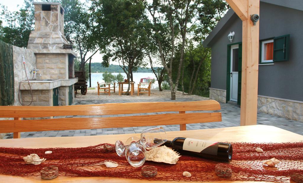 Holiday Batarelo Trogir Exterior photo